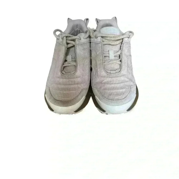 Givenchy Men's Light Runner Suede Sneaker Cream - Picture 3 of 15